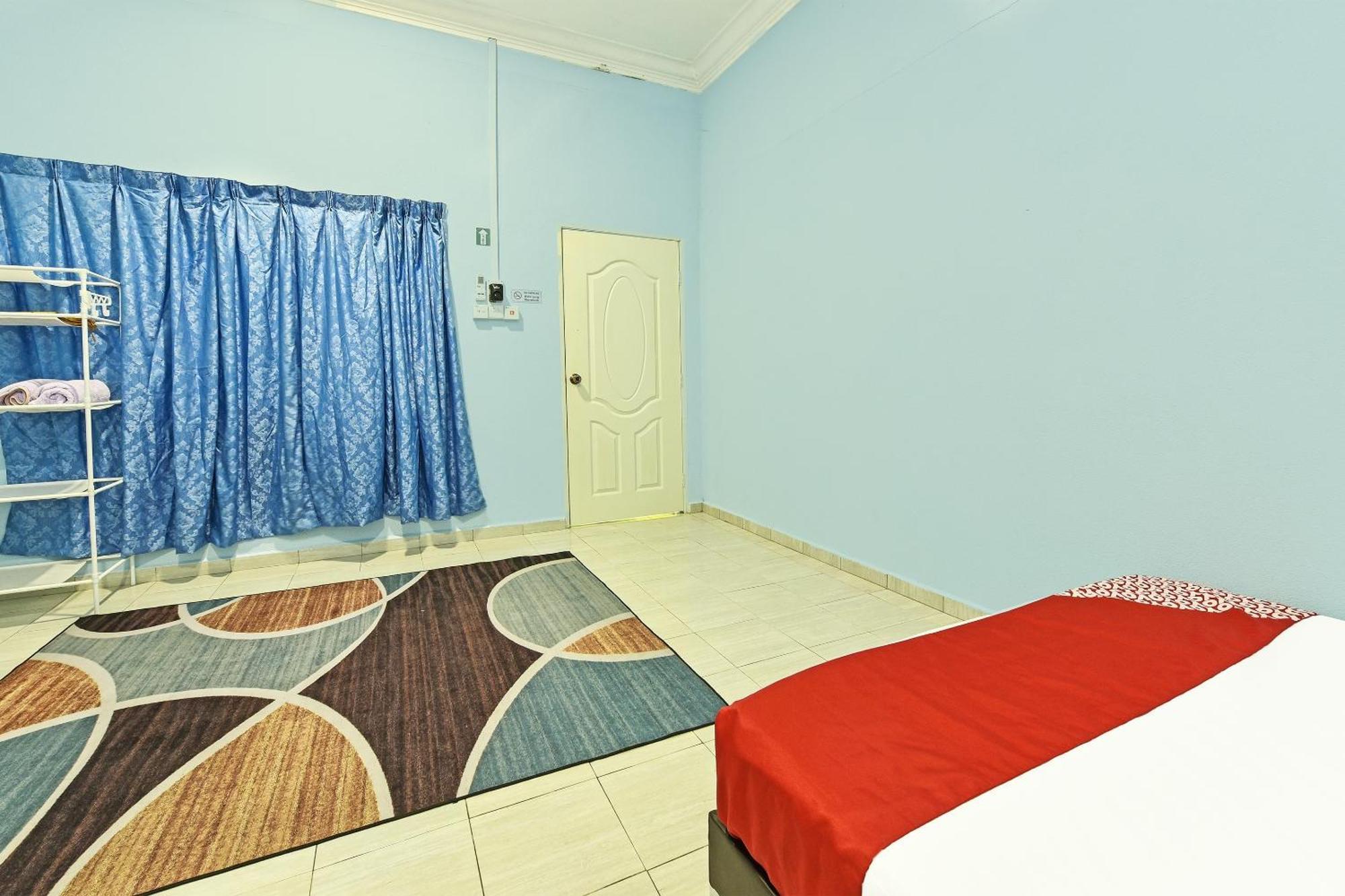 Oyo 90551 Zn Mix Homestay & Roomstay Kampung Raja 외부 사진