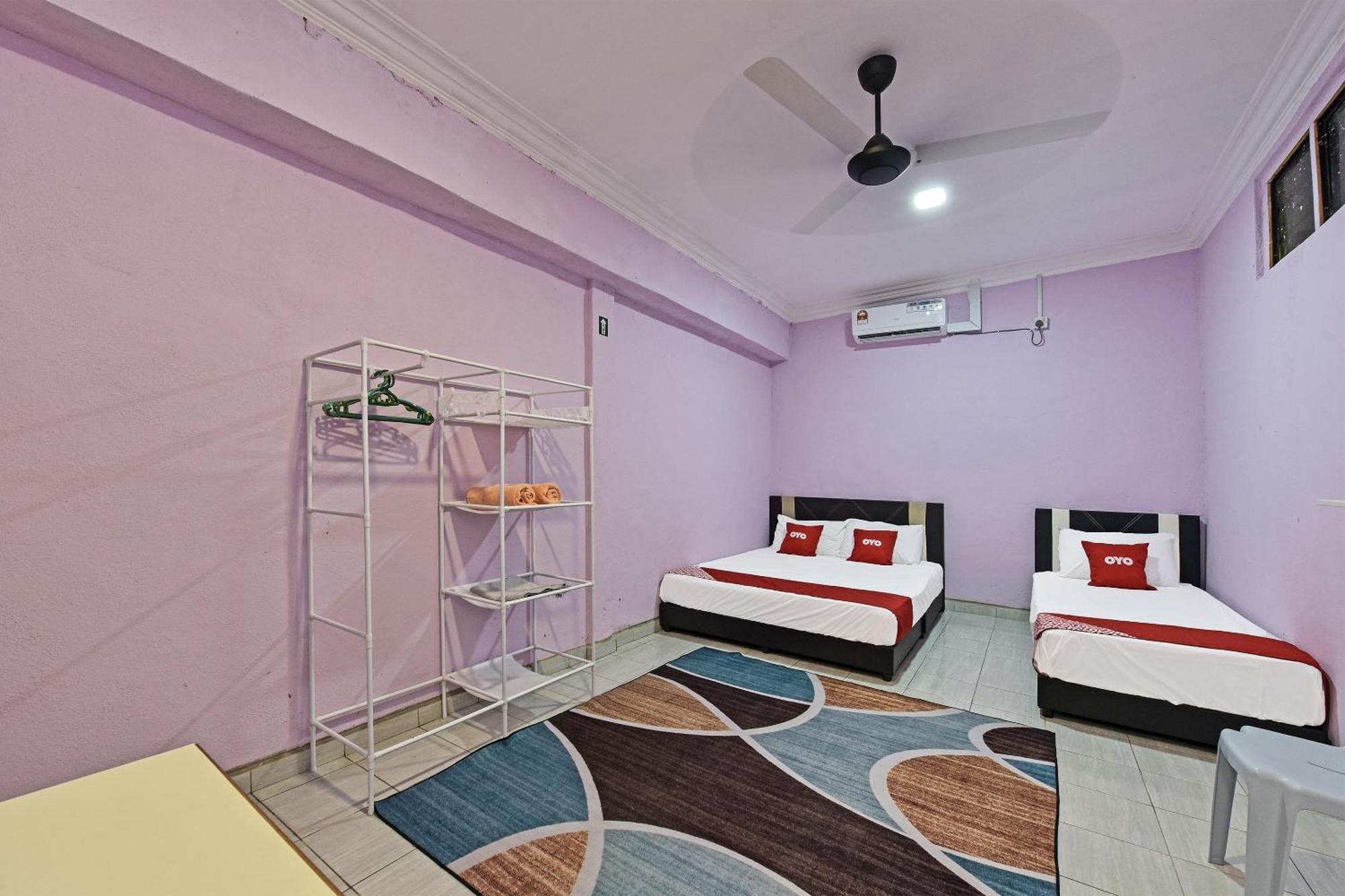 Oyo 90551 Zn Mix Homestay & Roomstay Kampung Raja 외부 사진