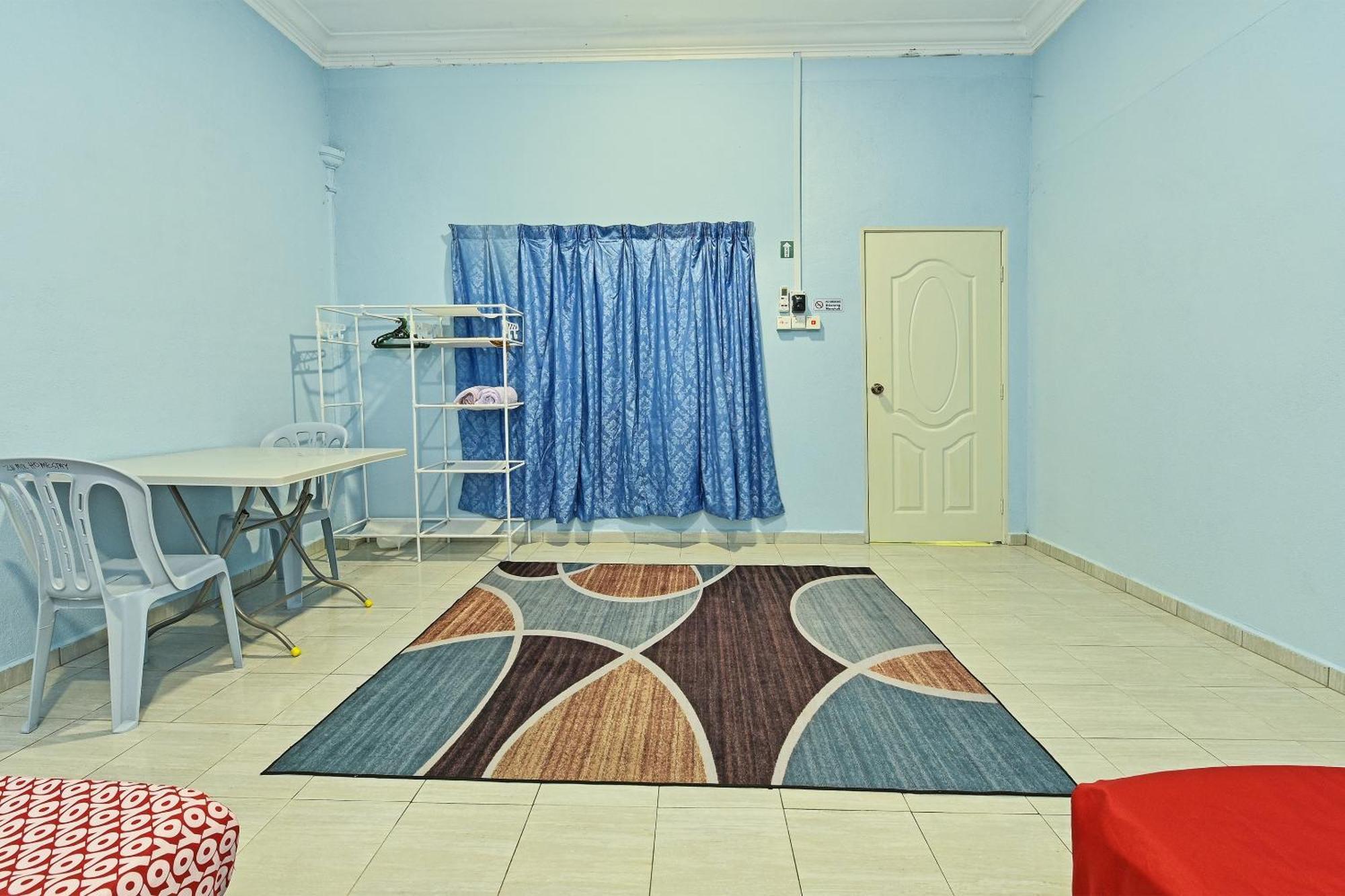 Oyo 90551 Zn Mix Homestay & Roomstay Kampung Raja 외부 사진