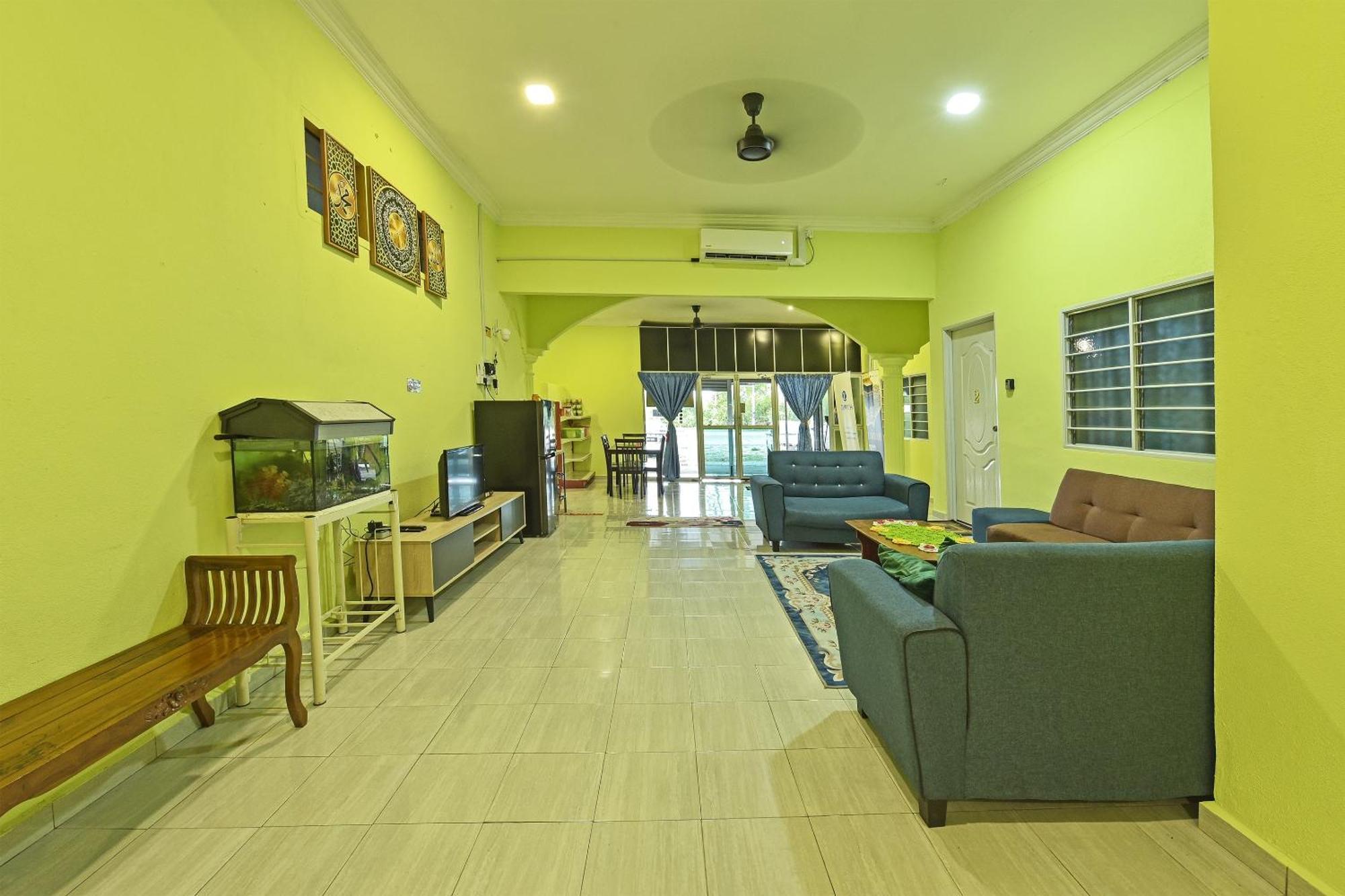 Oyo 90551 Zn Mix Homestay & Roomstay Kampung Raja 외부 사진