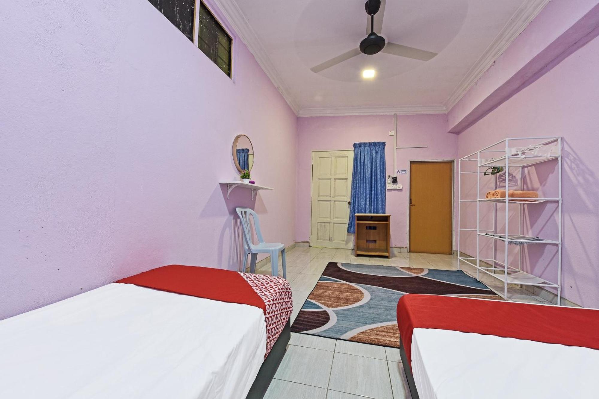 Oyo 90551 Zn Mix Homestay & Roomstay Kampung Raja 외부 사진